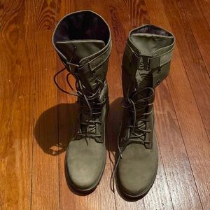 Timberland Boots Woman Size 9